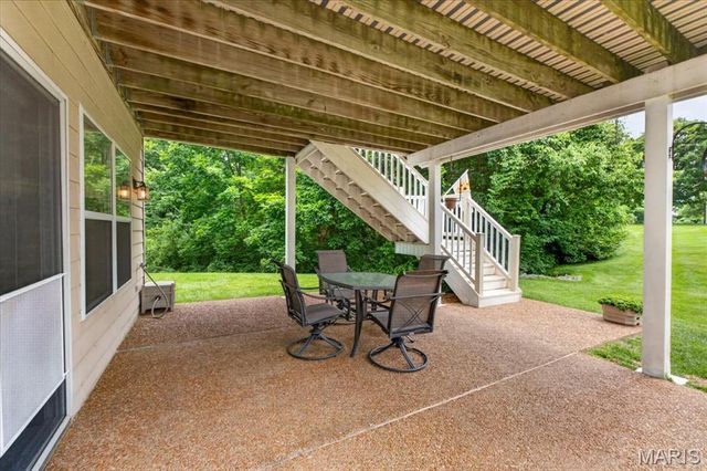 7342 Timberpoint Court, Fairview Heights, IL 62208