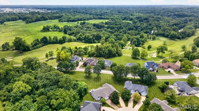 7342 Timberpoint Court, Fairview Heights, IL 62208