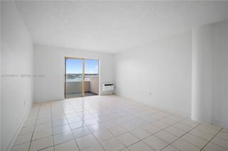 7904 West Dr 605, North Bay Village, FL 33141