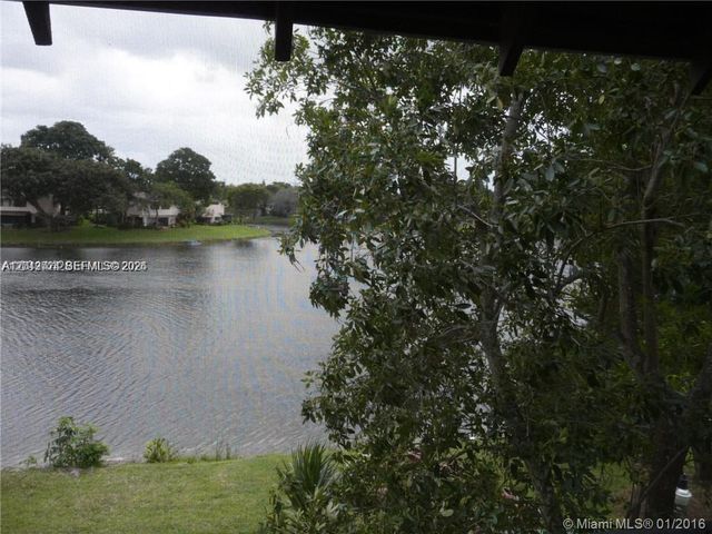 3720 Inverrary Dr 3L, Lauderhill, FL 33319