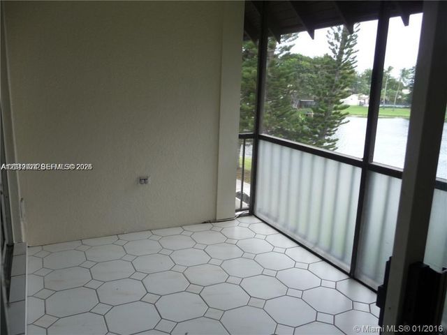 3720 Inverrary Dr 3L, Lauderhill, FL 33319