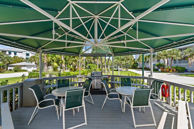 164 NE Edgewater Drive 2103, Stuart, FL 34996