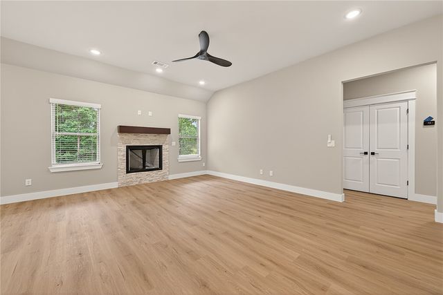 3 Newent Lane, Bella Vista, AR 72714