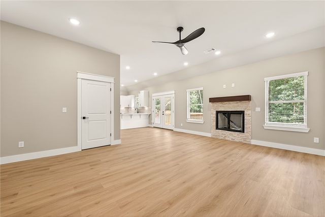 3 Newent Lane, Bella Vista, AR 72714