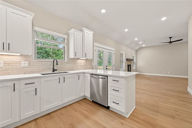 3 Newent Lane, Bella Vista, AR 72714