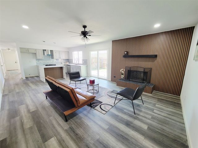 4636 Gleneagle Street, Mesquite, TX 75150