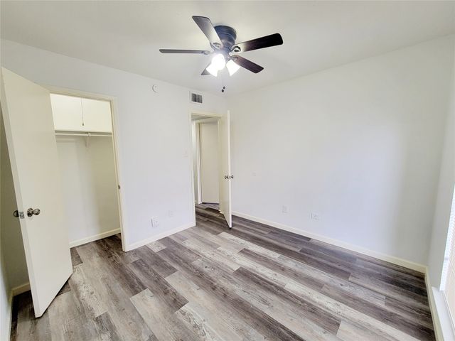 4636 Gleneagle Street, Mesquite, TX 75150