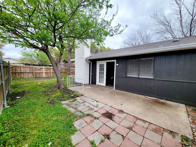 4636 Gleneagle Street, Mesquite, TX 75150