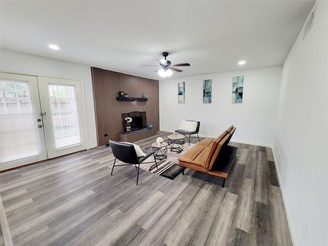 4636 Gleneagle Street, Mesquite, TX 75150