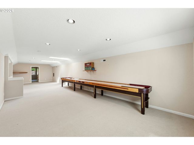 10523 Se CHARLOTTE Dr, Happy Valley, OR 97086
