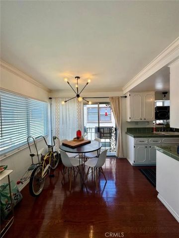 615 E Broadway 203, Long Beach, CA 90802