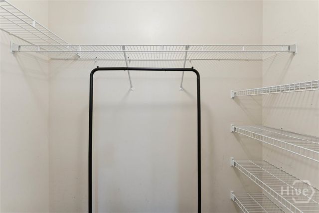 211 Edgewater Road, Savannah, GA 31406