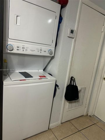 13130 Aswan Rd, Opa-locka, FL 33054