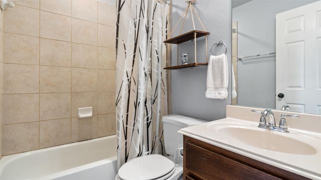 4509 Mont Blanc DR, Bee Cave, TX 78738