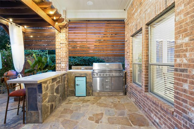 4509 Mont Blanc DR, Bee Cave, TX 78738