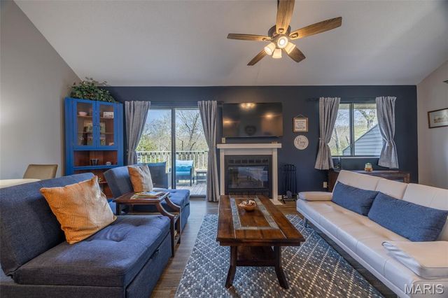 124 Geneva Cove Drive, Innsbrook, MO 63390