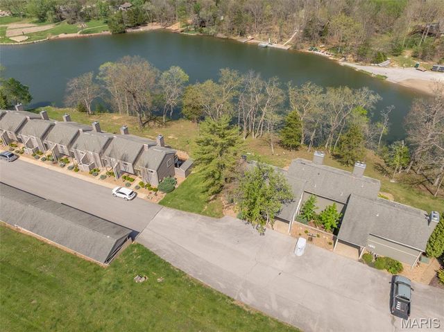 124 Geneva Cove Drive, Innsbrook, MO 63390