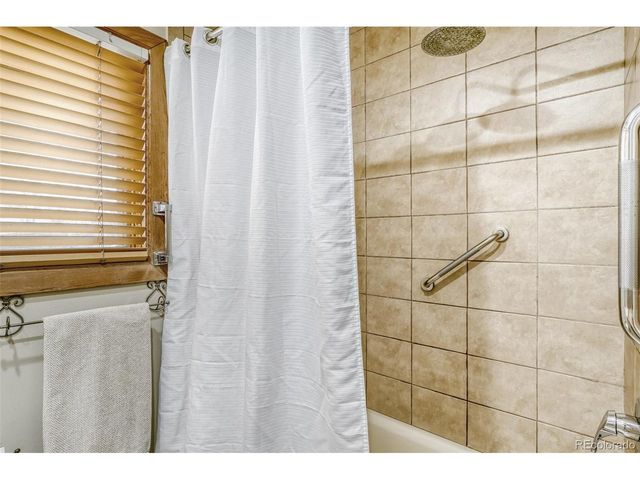 5380 Johnson St, Arvada, CO 80002