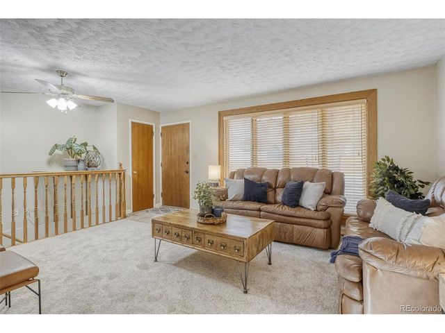 5380 Johnson St, Arvada, CO 80002