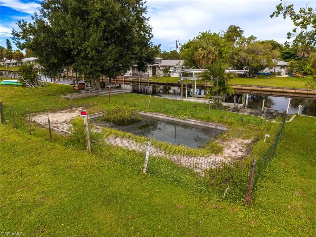 116 E North Shore AVE, NORTH FORT MYERS, FL 33917 — photo 5