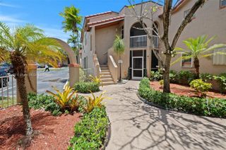 365 SW 86th Ave 103, Pembroke Pines, FL 33025