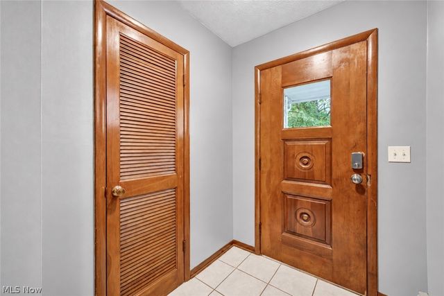 14582 Prospect Road, Strongsville, OH 44149