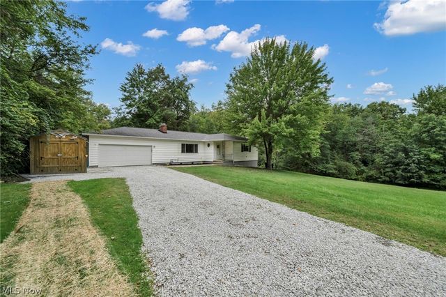 14582 Prospect Road, Strongsville, OH 44149