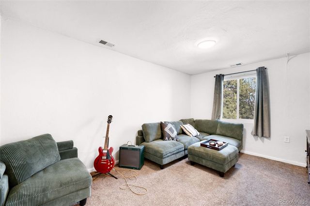 3613 N Harrison st, Denver, CO 80205