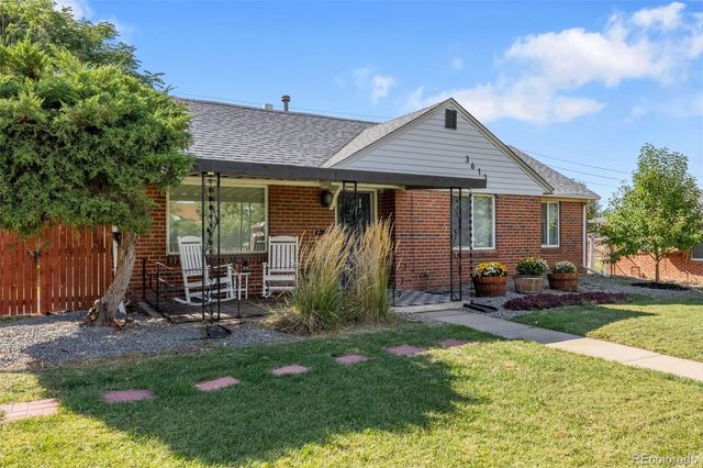 3613 N Harrison st, Denver, CO 80205