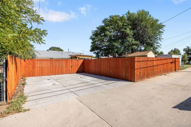 3613 N Harrison st, Denver, CO 80205