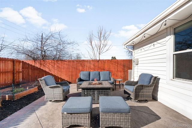 3613 N Harrison st, Denver, CO 80205