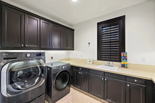 2 Galaxy Isle, Ladera Ranch, CA 92694