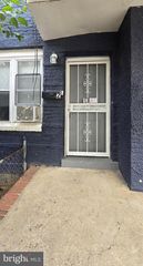 4636 HILLSIDE RD SE #2, Washington, DC 20019