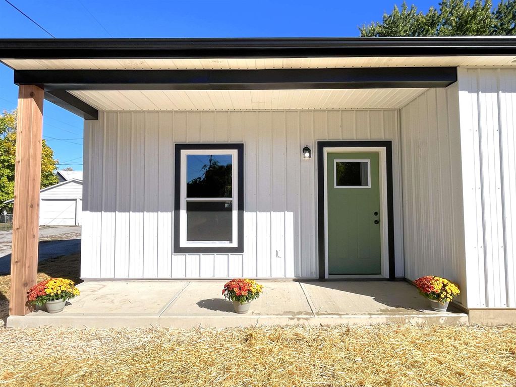 508 N Cherry Street, Hartford City, IN 47348