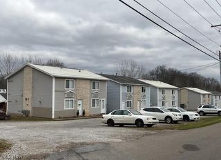 3215 Moxadarla Drive, Zanesville, OH 43701