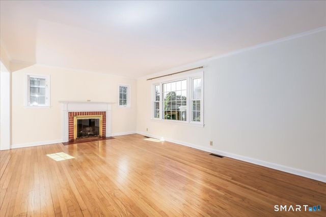 70 Benedict Avenue, Fairfield, CT 06825
