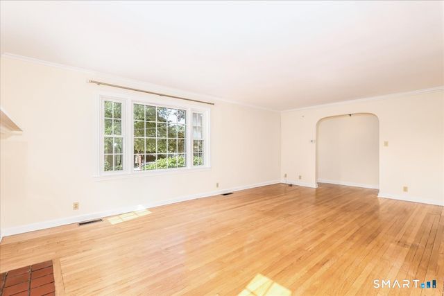 70 Benedict Avenue, Fairfield, CT 06825