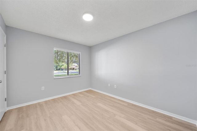 1498 HENDREN DRIVE, Orlando, FL 32807