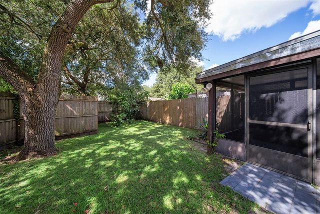 1498 HENDREN DRIVE, Orlando, FL 32807