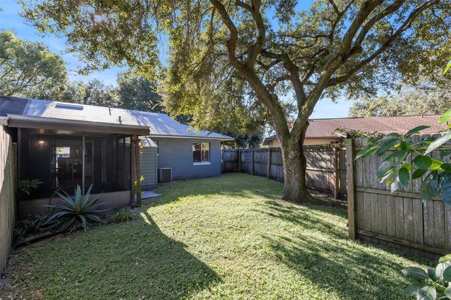 1498 HENDREN DRIVE, Orlando, FL 32807