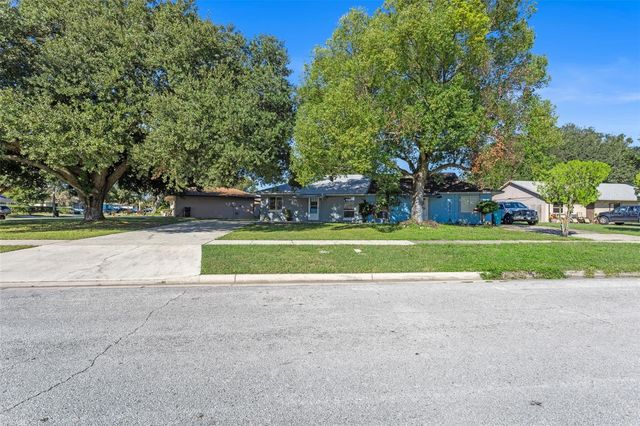 1498 HENDREN DRIVE, Orlando, FL 32807