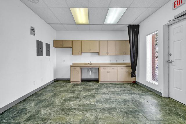 5400 SUNCREST Drive, C1, El Paso, TX 79912