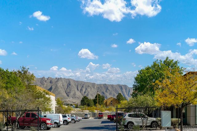 5400 SUNCREST Drive, C1, El Paso, TX 79912