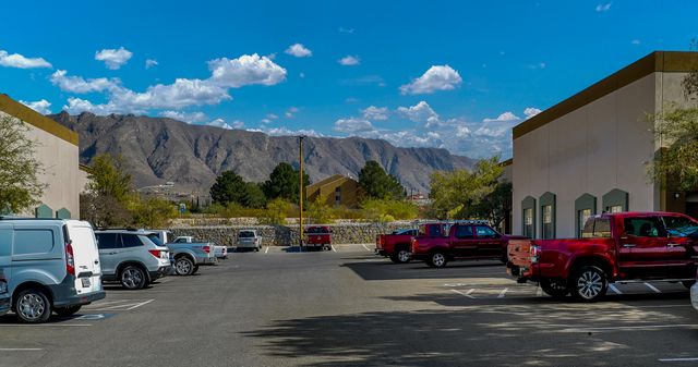 5400 SUNCREST Drive, C1, El Paso, TX 79912