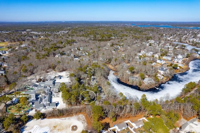 251 Shore Dr B1, Mashpee, MA 02649