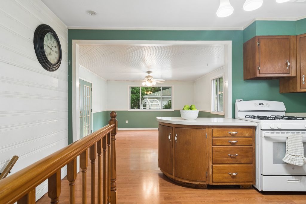 139 N Hager Avenue, Barrington, IL 60010 — photo 4