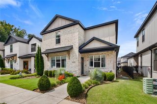 5218 S Brookmere Street, Rogers, AR 72758