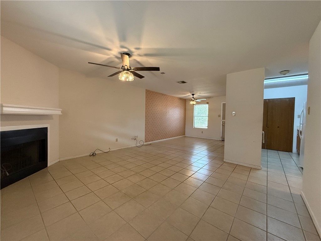 6010 Barons Dr, Corpus Christi, TX 78415 — photo 3