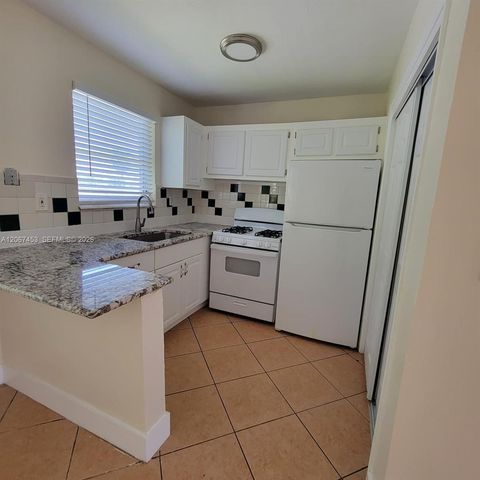 2211 NW 64th Avenue 4, Sunrise, FL 33313