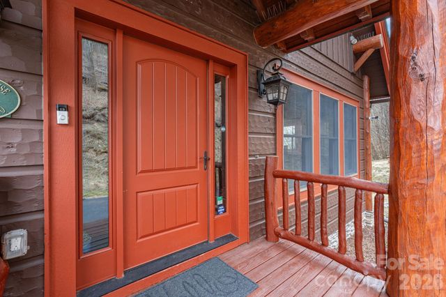 635 Acorn Nvno, Zionville, NC 28698